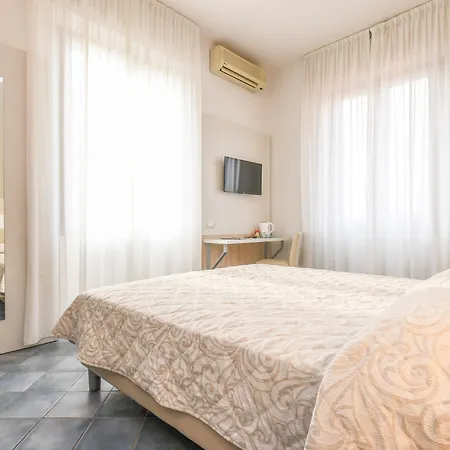 Hotell Riel 3*
