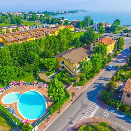 Riel Hotell 3*